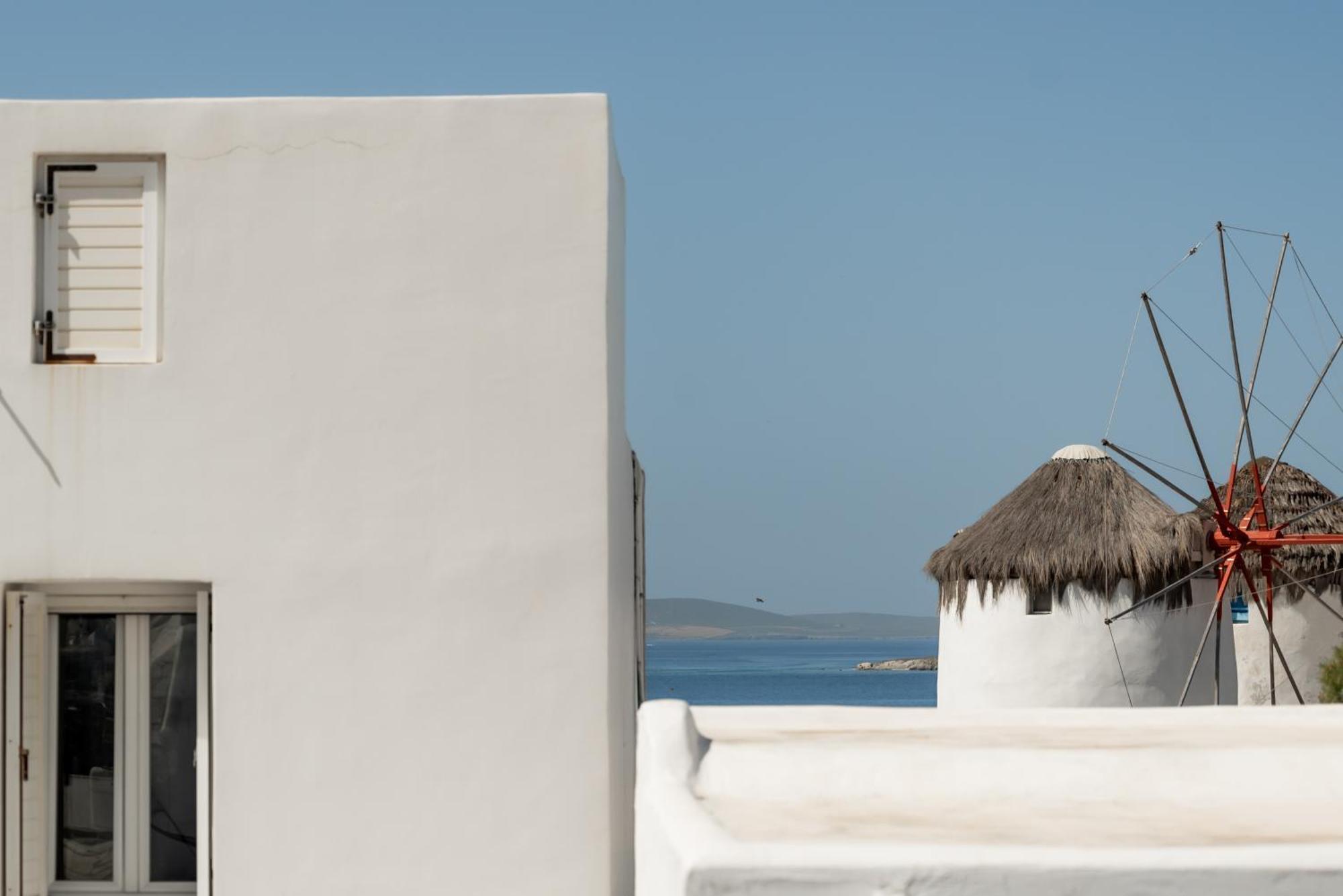 Aniko Suites White Alley Mykonos Town Exterior photo