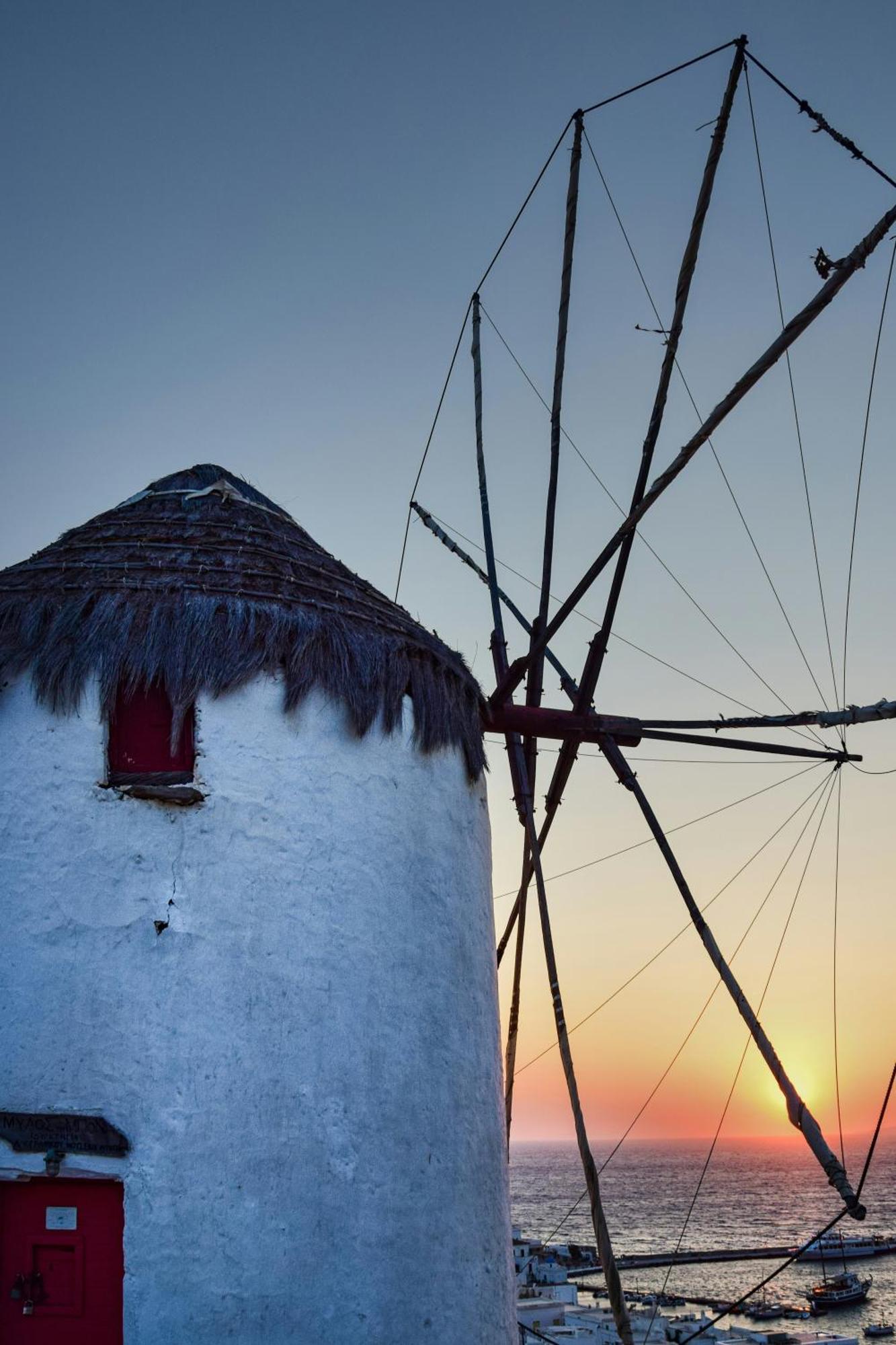 Aniko Suites White Alley Mykonos Town Exterior photo